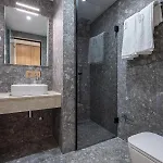 Apartman & Pool - 365