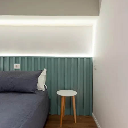 Apartment & Pool - 365 Tirana