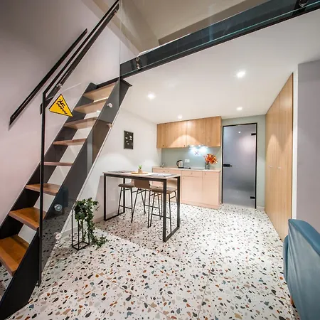 Apartman & Pool - 365