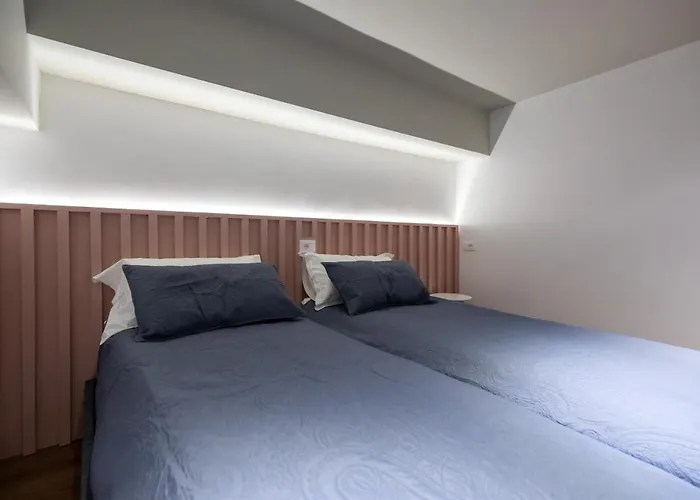 & Pool - 365 地拉那