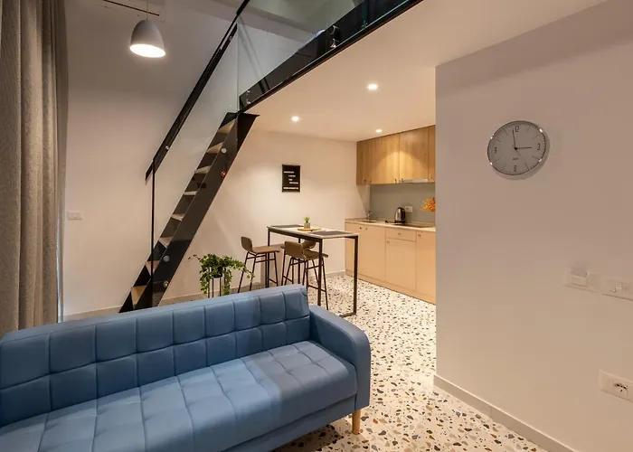 公寓 & Pool - 365 地拉那