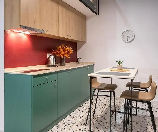 & Pool - 365 公寓 *