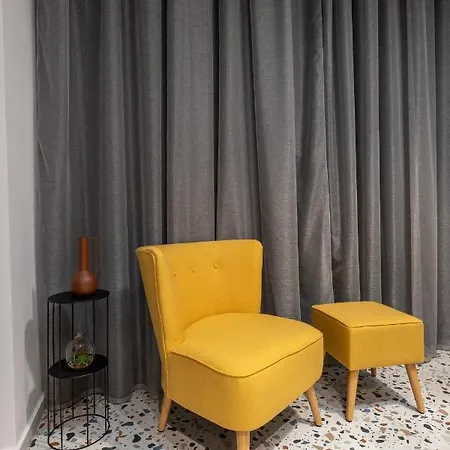 & Pool - 365 * تيرانا