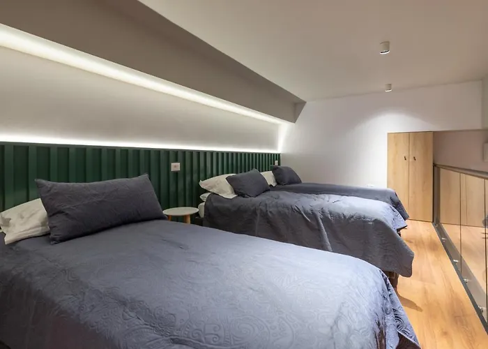 & Pool - 365 Apartment